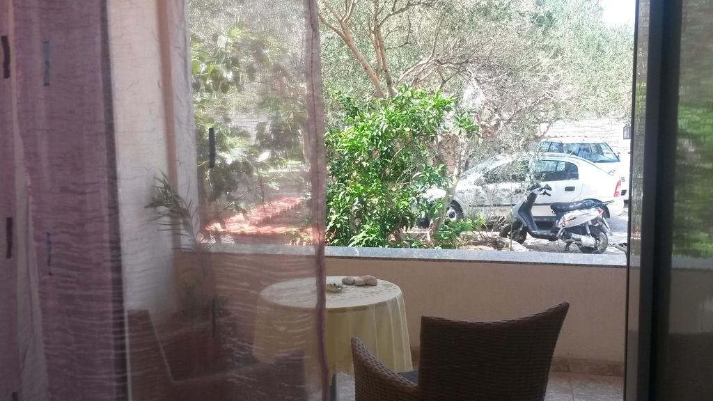 Apartments Jadranica 穆泰尔岛 客房 照片